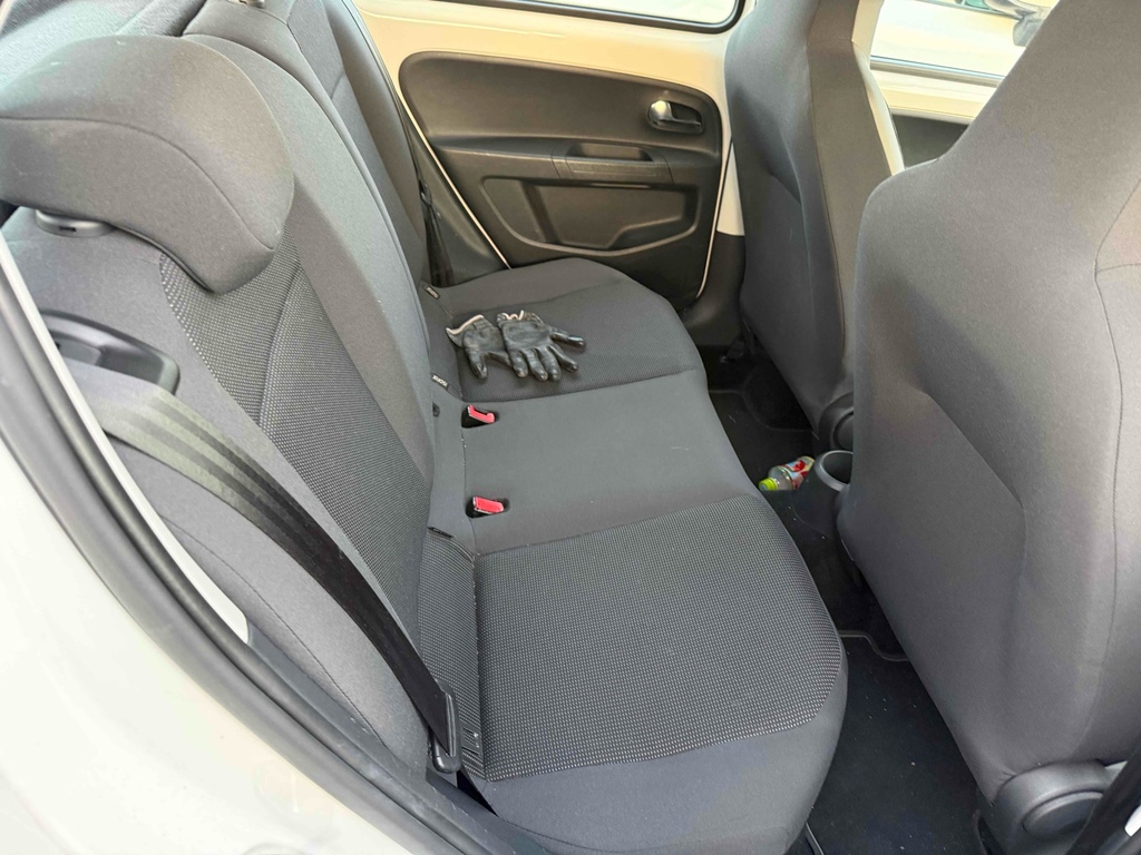 Volkswagen Up Move Up 1.0 201616 4 Seats  White #4