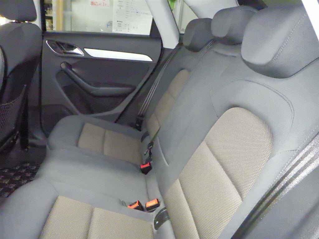 Audi Q3 2.0 201313 5 Seats Ulez Fre White #4