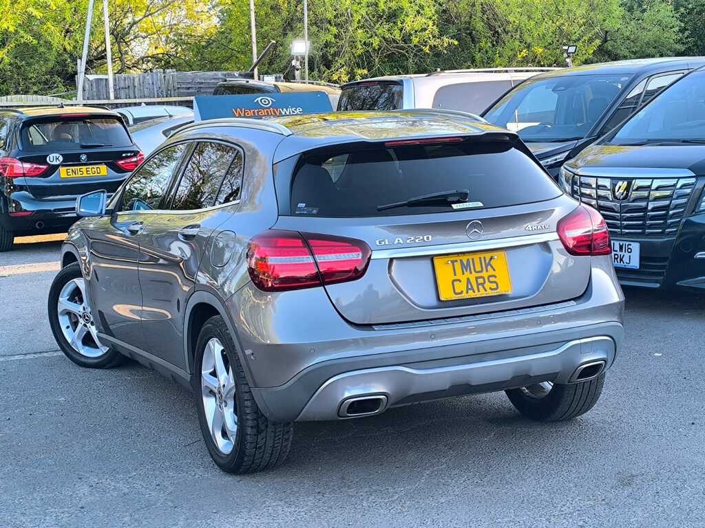Mercedes-Benz GLA Class 220 2.0 201818 Double Sunroof 4 Grey #4
