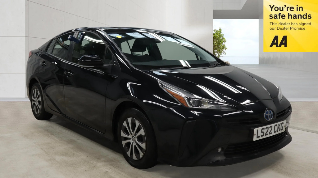 Toyota Prius 1.8 Hybrid 202222 Active 5 Seats 1 Black