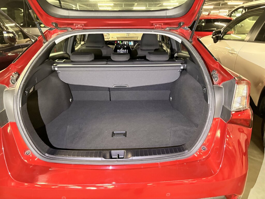 Toyota Prius 1.8 Hybrid 201919 Active 5 Seats Ulez Free Red #5