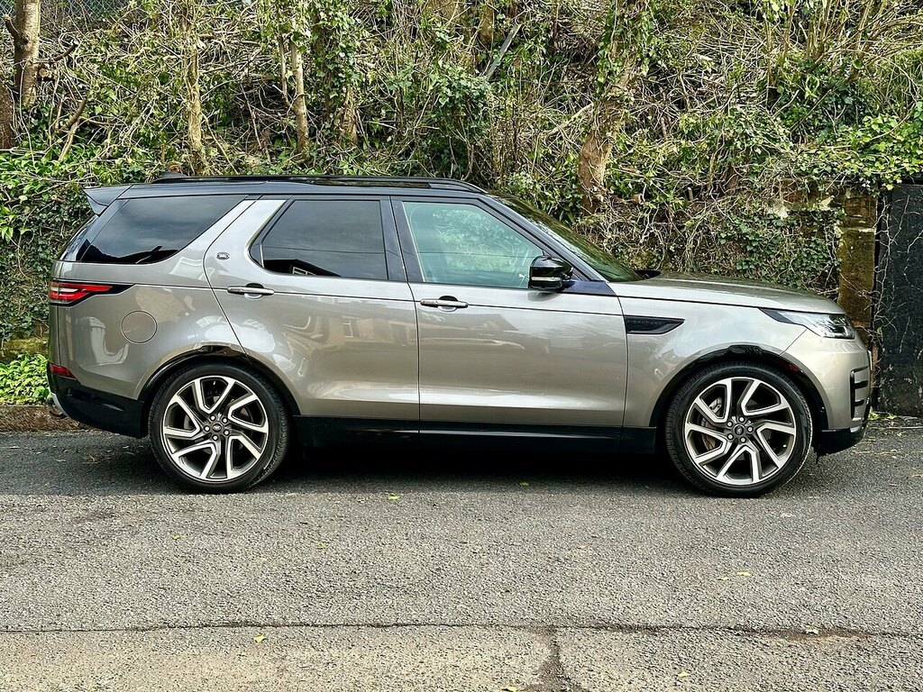 Land Rover Discovery Sd V6 Hse Luxury DT55SCO Silver #2
