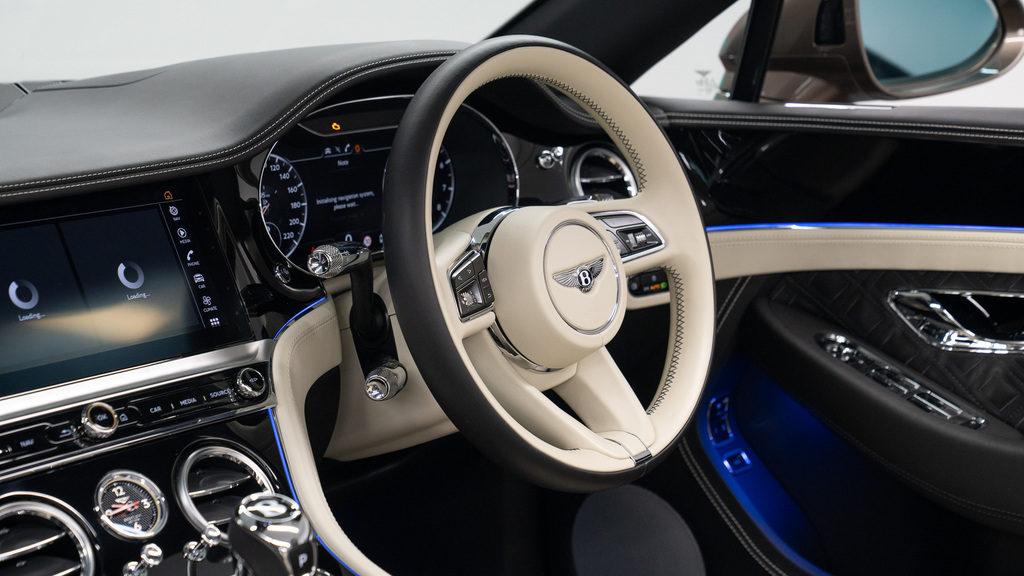 Bentley Continental V8  #22