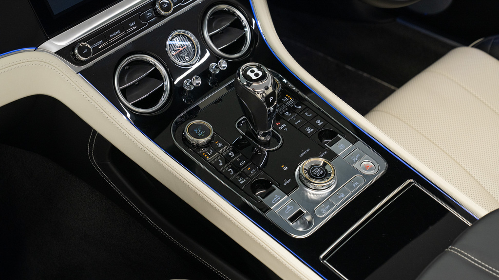 Bentley Continental V8  #23