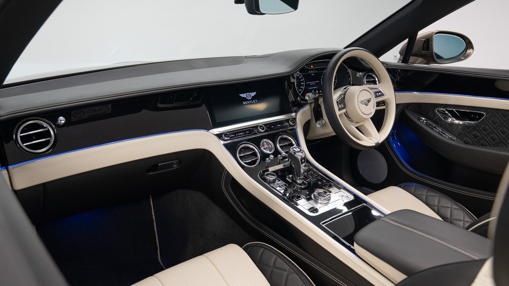 Bentley Continental V8  #21
