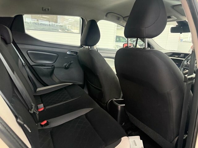 Nissan Micra Hatchback YD18ZVH White #4