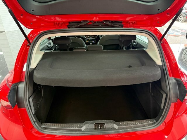 Ford Focus Zetec Red #6
