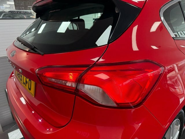 Ford Focus Zetec Red #5