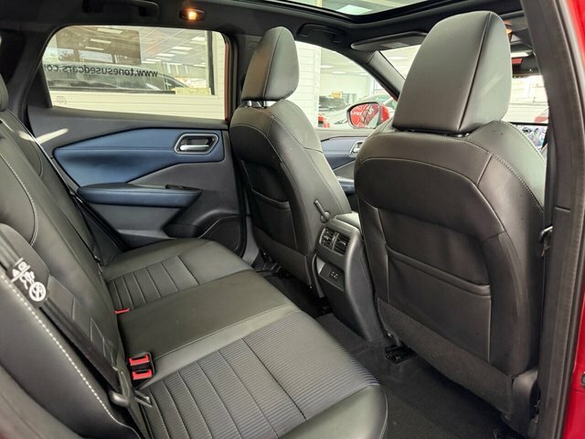 Nissan Qashqai Suv NL22TUU Red #4