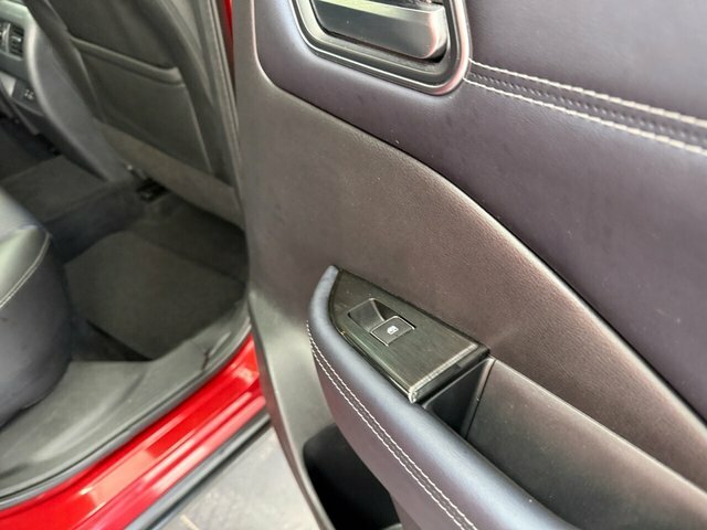 Nissan Qashqai Suv NL22TUU Red #6