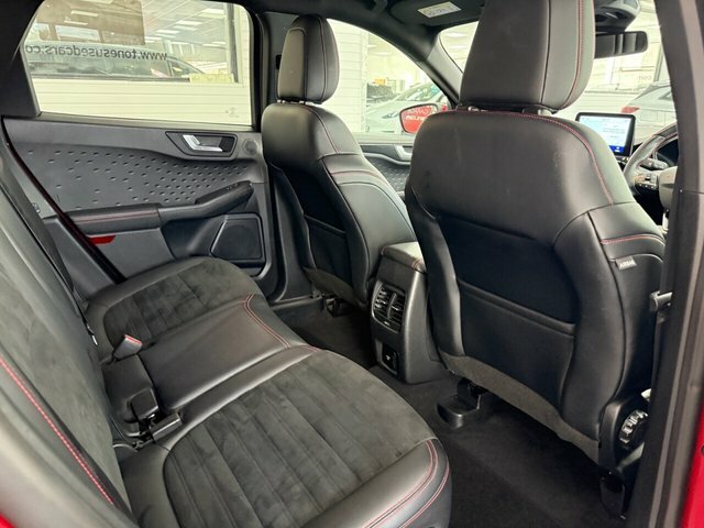 Ford Kuga Suv BC21CZD Red #4