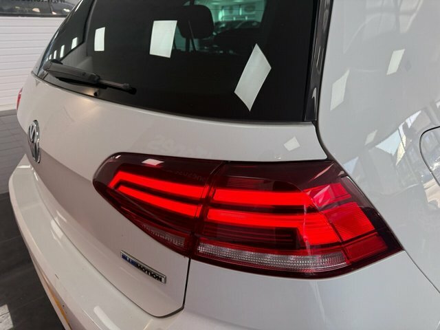 Volkswagen Golf Gt Tsi Evo SJ69OBK White #6