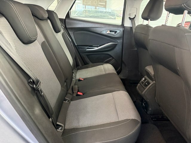 Vauxhall Grandland X Suv BT21RJJ Grey #5