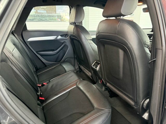 Audi Q3 Suv BM17UFL Grey #4