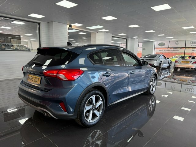 Ford Focus Focus Active MA69ZDT Blue #2