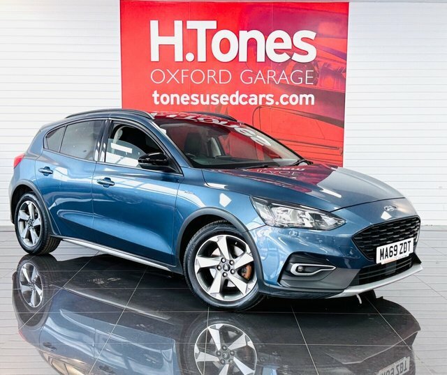 Ford Focus Focus Active Blue