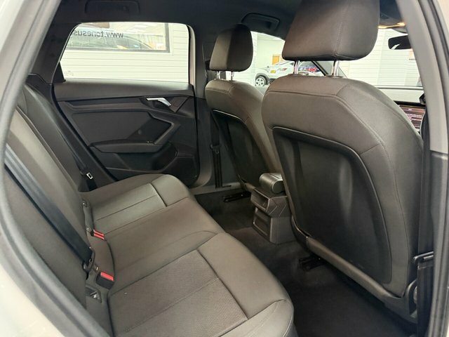 Audi A3 Hatchback RE21MTF White #3