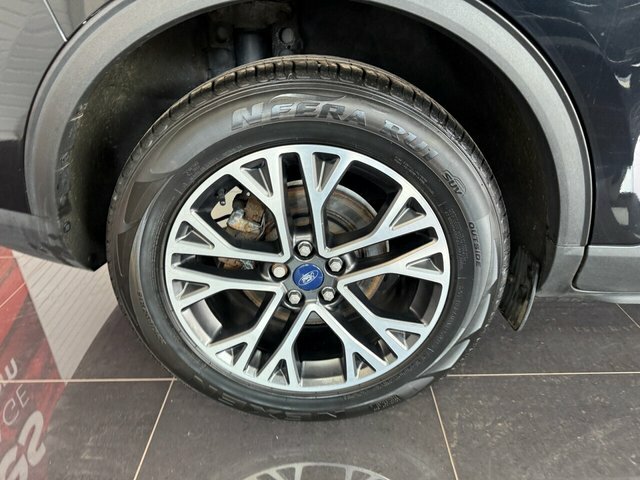 Ford Kuga Suv SH20ZGO Black #3