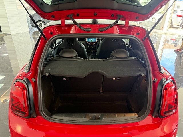Mini Hatch Hatchback YL71LCA Red #6