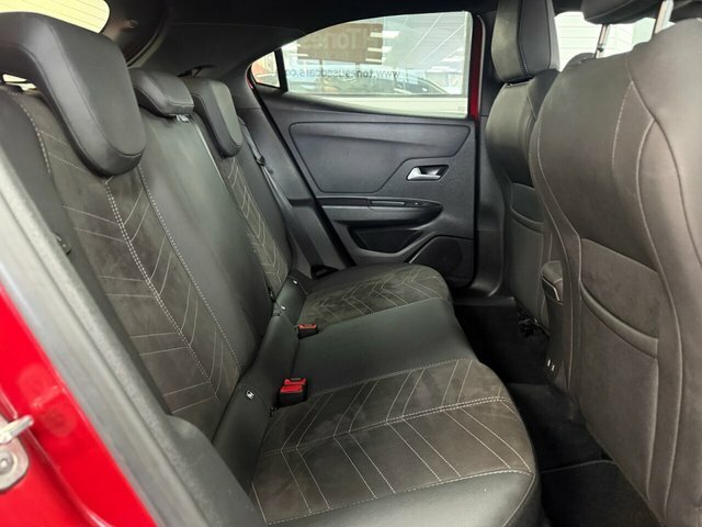 Vauxhall Mokka Suv CE73YRD Red #5