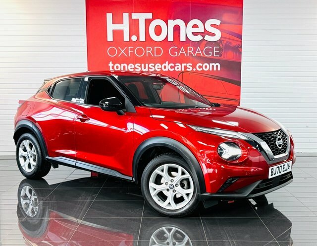 Nissan Juke Juke N-connecta Dig-t Red