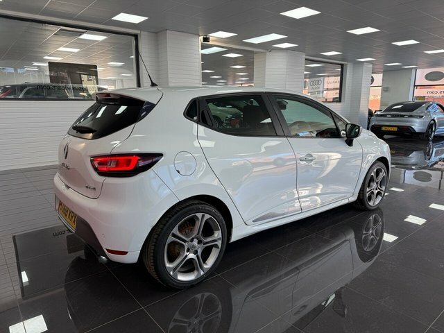 Renault Clio Gt Line Tce SO68KRX White #2