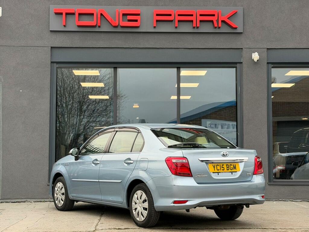 Toyota Corolla Saloon Axio Hybrid 1.5 Vvt-h Cvt 201515 Blue #4
