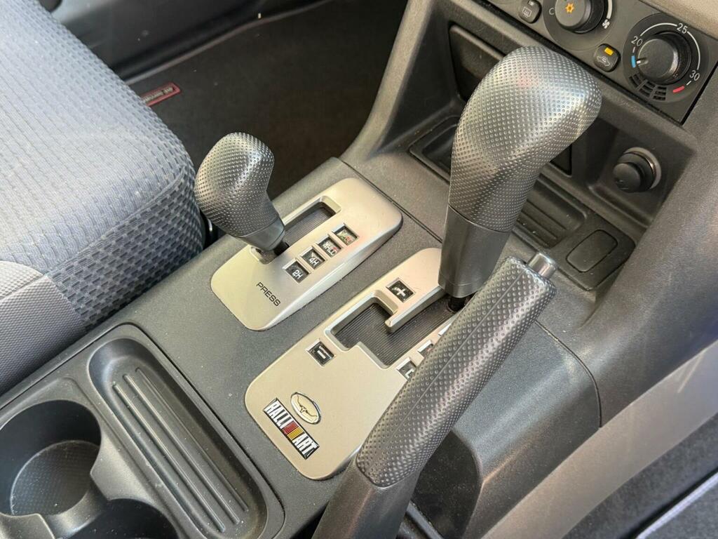 Mitsubishi Shogun 3.5 V6 Elegance Silver #19