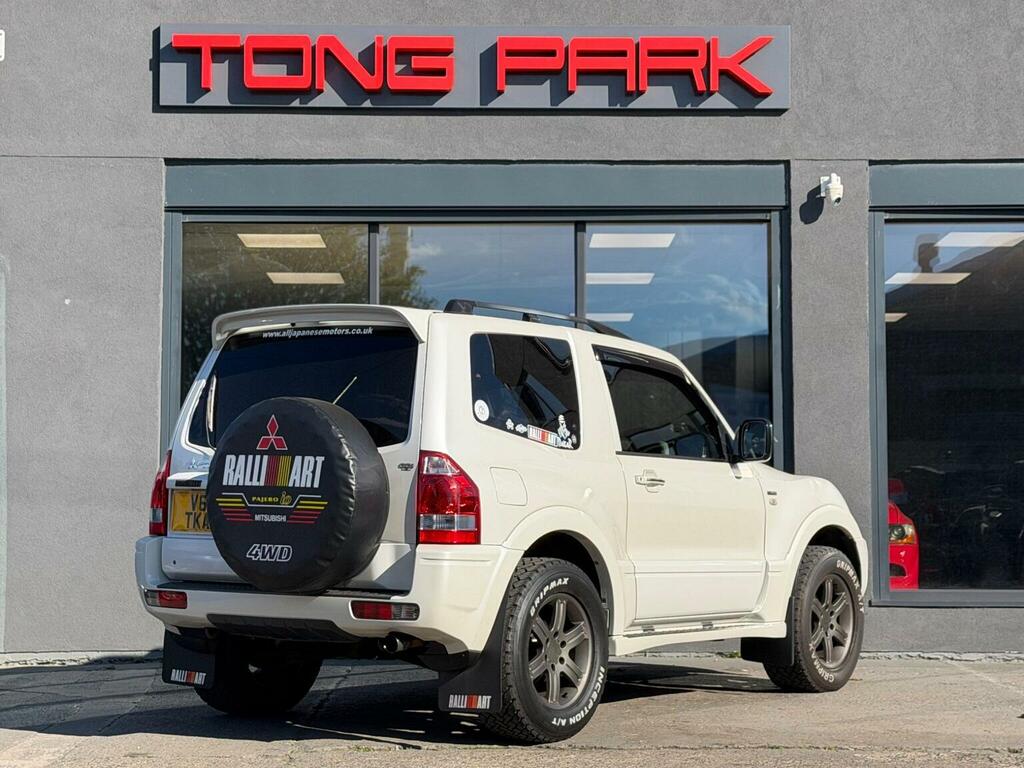 Mitsubishi Shogun 3.5 V6 Elegance Silver #10