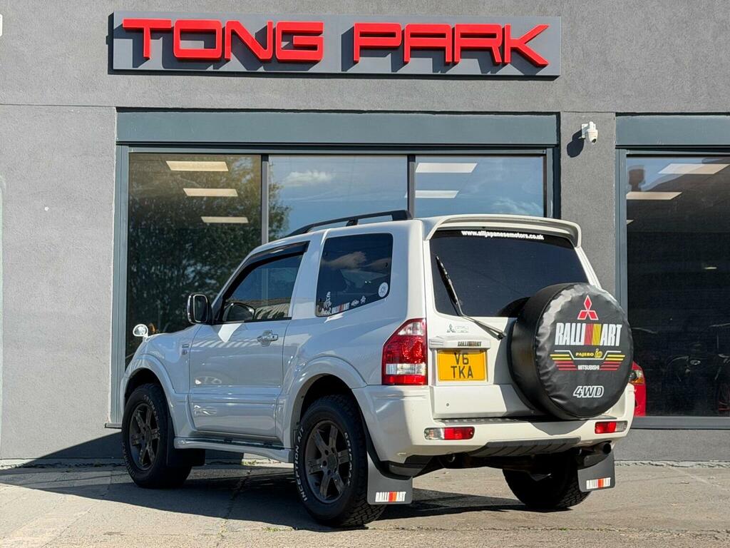 Mitsubishi Shogun 3.5 V6 Elegance Silver #4
