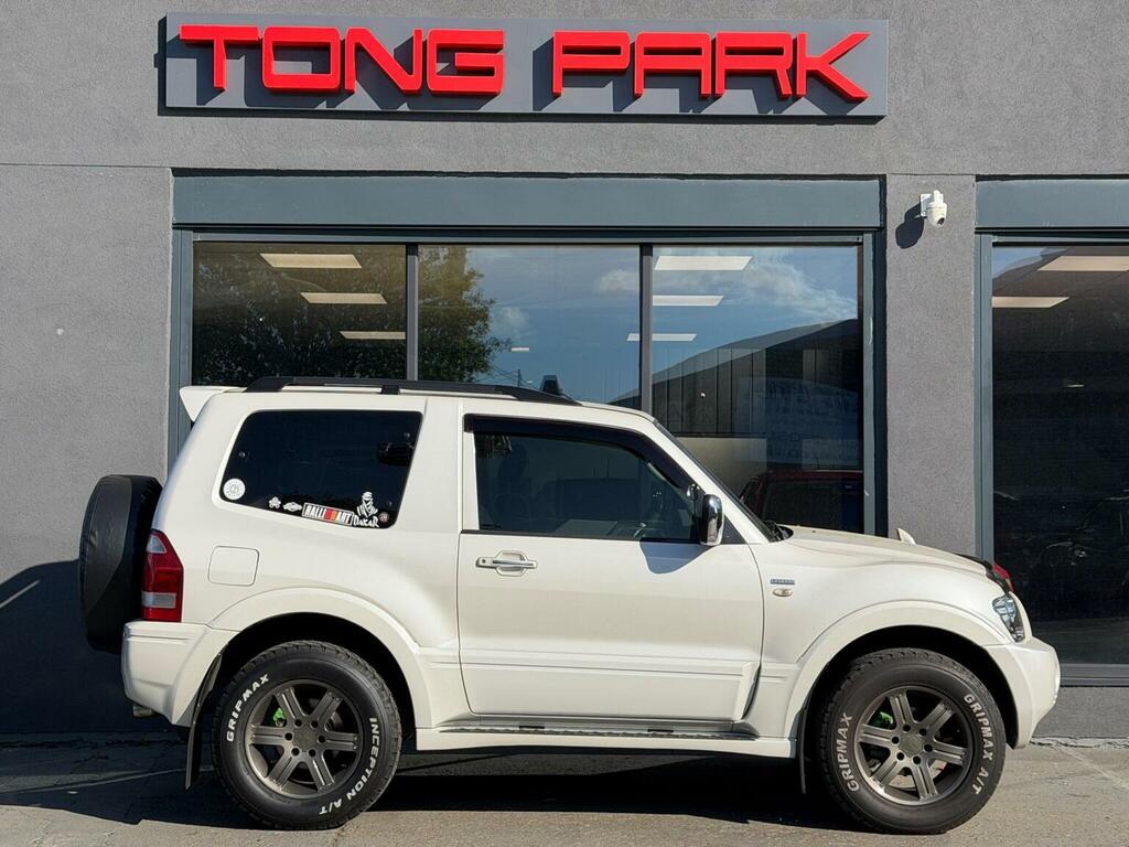Mitsubishi Shogun 3.5 V6 Elegance Silver #6