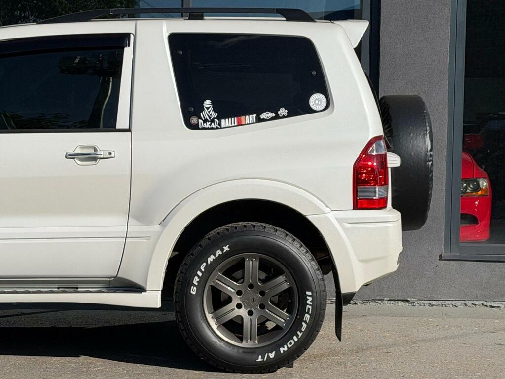 Mitsubishi Shogun 3.5 V6 Elegance Silver #12
