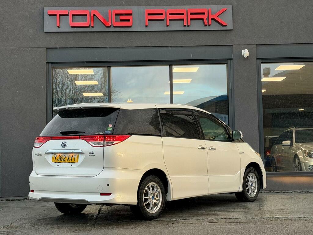 Toyota Estima Mpv 2.4 Hybrid 201262 White #4