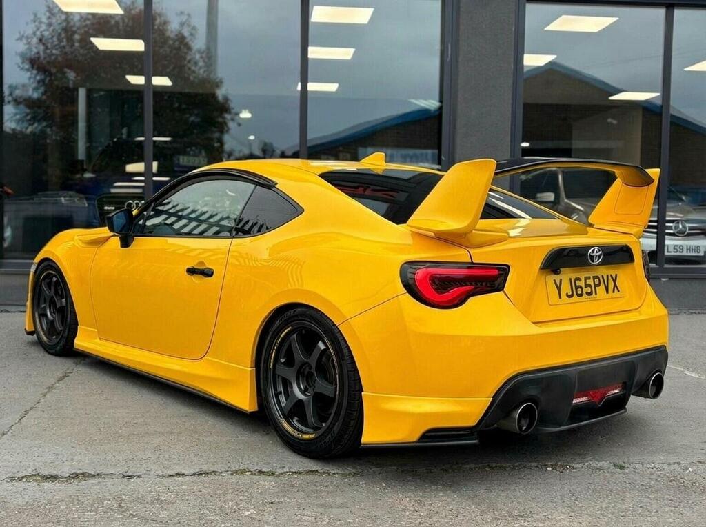 Toyota GT86 Coupe 2.0 Boxer D-4s Aero Euro 6 201665 Yellow #3