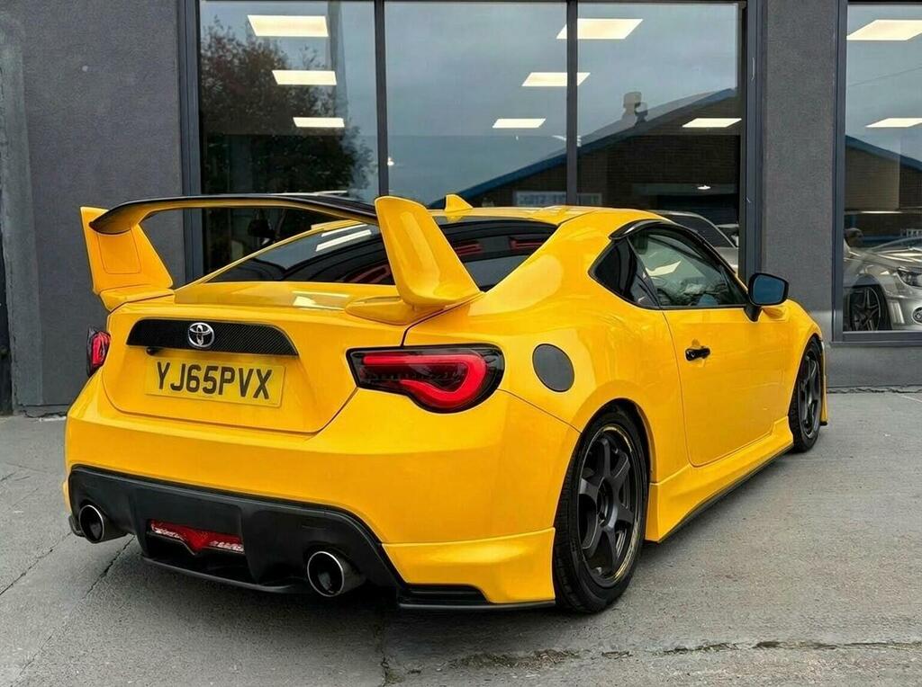 Toyota GT86 Coupe 2.0 Boxer D-4s Aero Euro 6 201665 Yellow #4