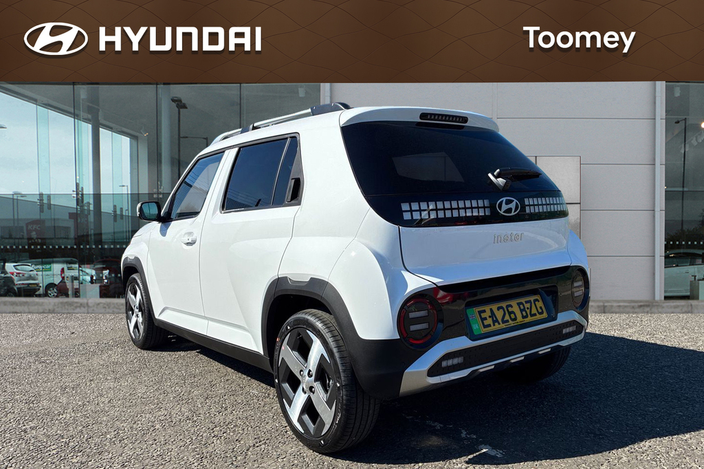 Hyundai Inster Long Range 49Kwh 02 Suv White #3