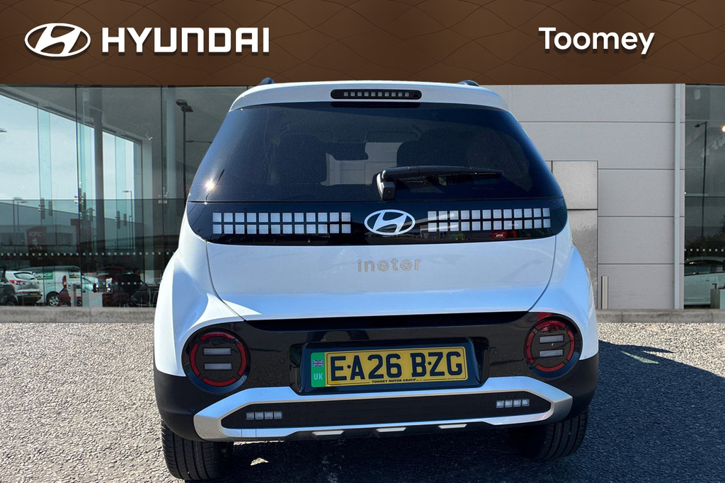 Hyundai Inster Long Range 49Kwh 02 Suv White #6