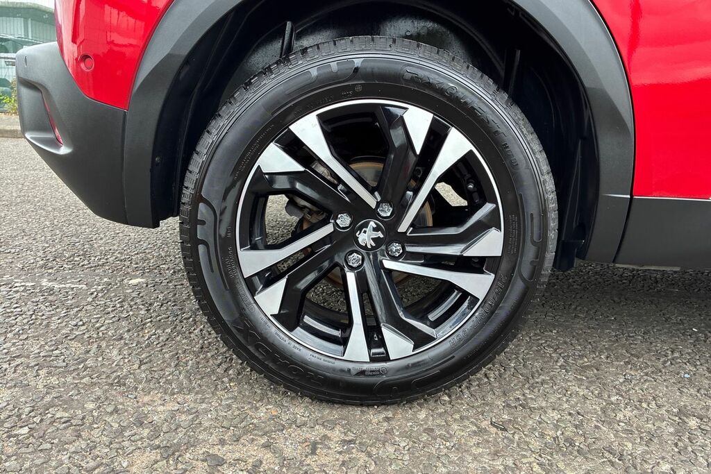 Peugeot 2008 1.2 Puretech Gt Suv YG22FJO Red #5