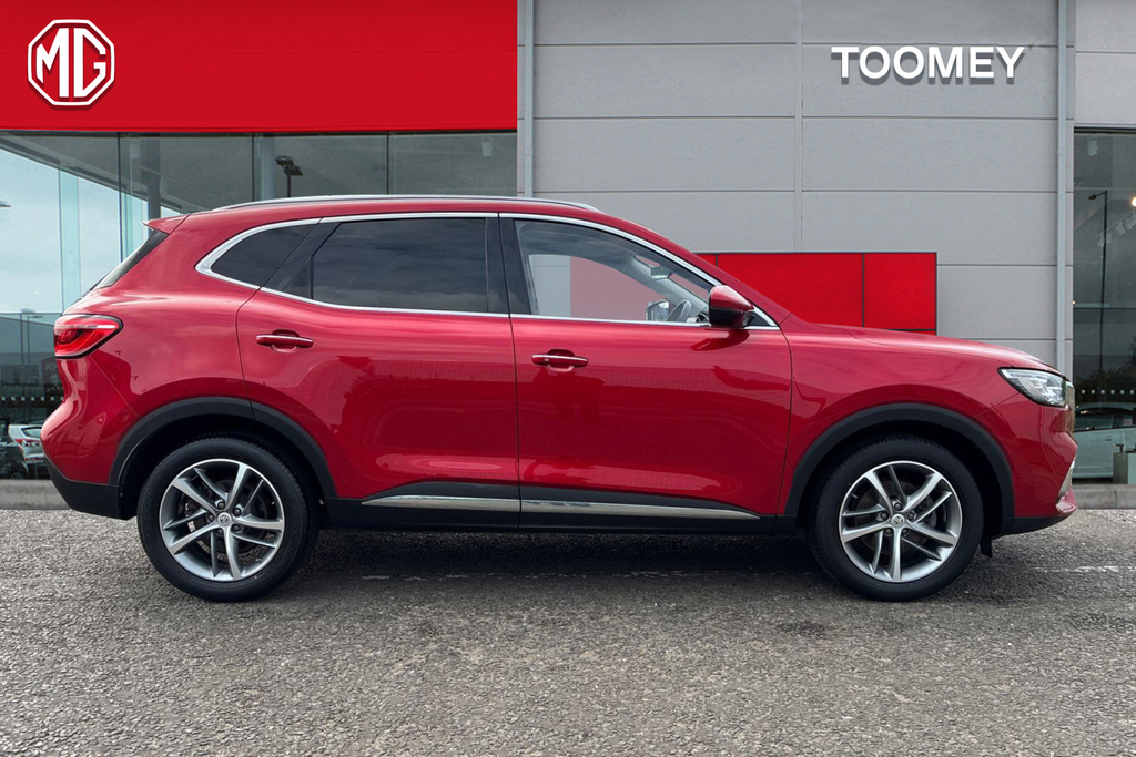 MG HS 1.5 T Gdi Exclusive Suv GL72XNX Red #4