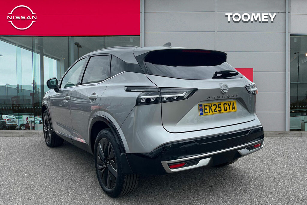 Nissan Qashqai 1.3 Dig T Mhev Tekna Suv Hybrid EK25GYA Silver #3