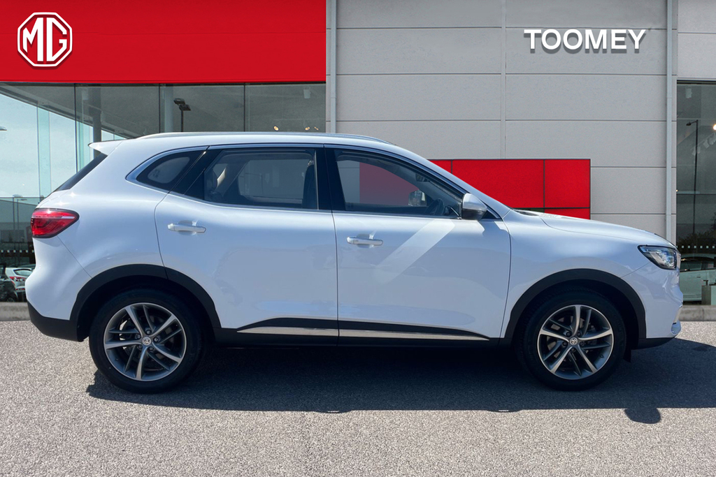MG HS 1.5 T Gdi Exclusive Suv EK22NFJ White #4