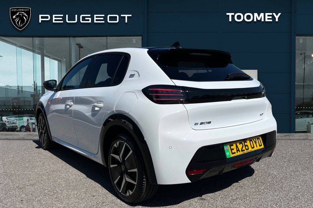 Peugeot e-208 51Kwh Gt Hatchback 7.4Kw Charge White #2