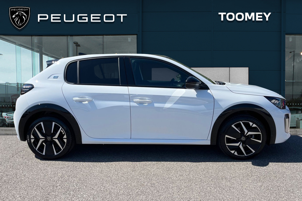 Peugeot e-208 51Kwh Gt Hatchback 7.4Kw Charge White #3
