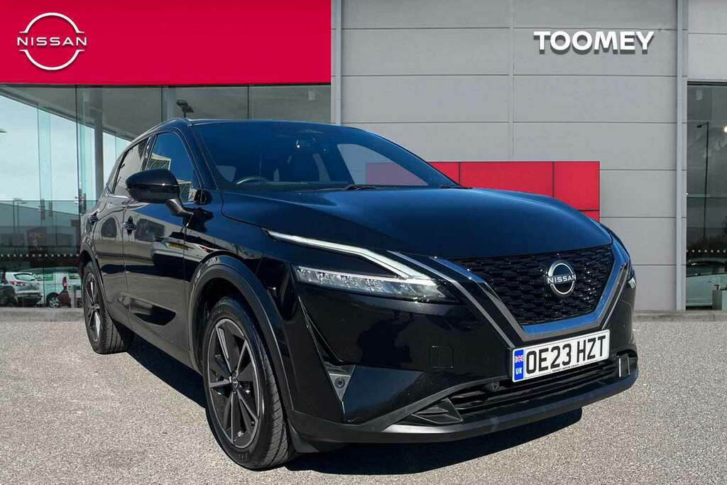 Nissan Qashqai 1.3 Dig T Mhev Tekna Suv Hybrid Xtron Black