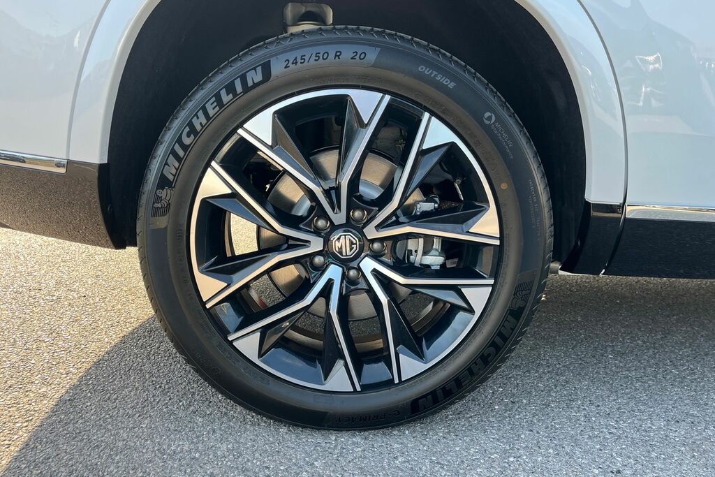 MG HS 1.5 Plug-in Hybrid EA26UGG White #5