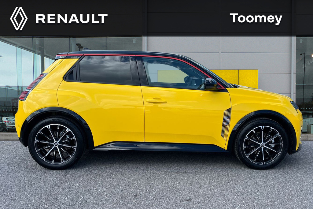 Renault 5 E-Tech Comfort Range 52Kwh Iconic Five Plus Hatchback  #4