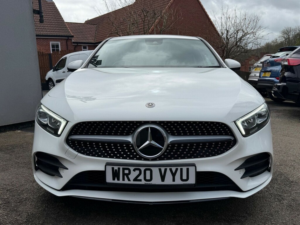 Mercedes-Benz A Class 1.5 Amg Line Executive Euro 6 Ss White #4