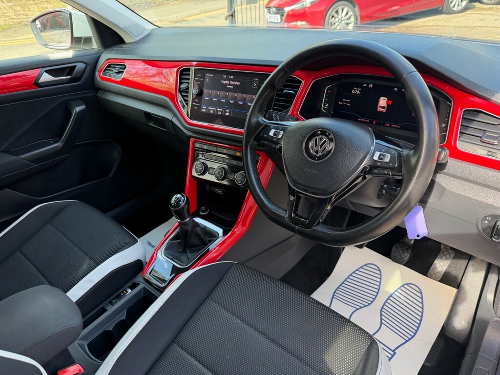 Volkswagen T-Roc 1.6 Tdi Sel Euro 6 Ss PY19ZKN Silver #3