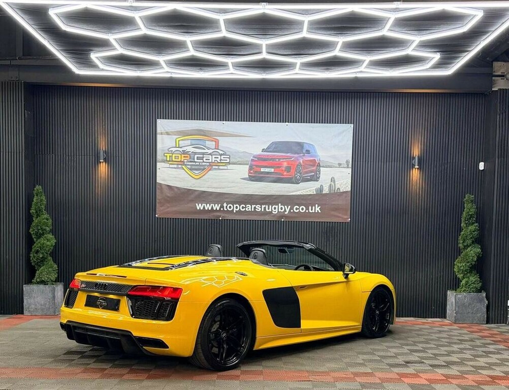 Audi R8 Convertible 5.2 Fsi V10 2017 BF17ZPX Yellow #3