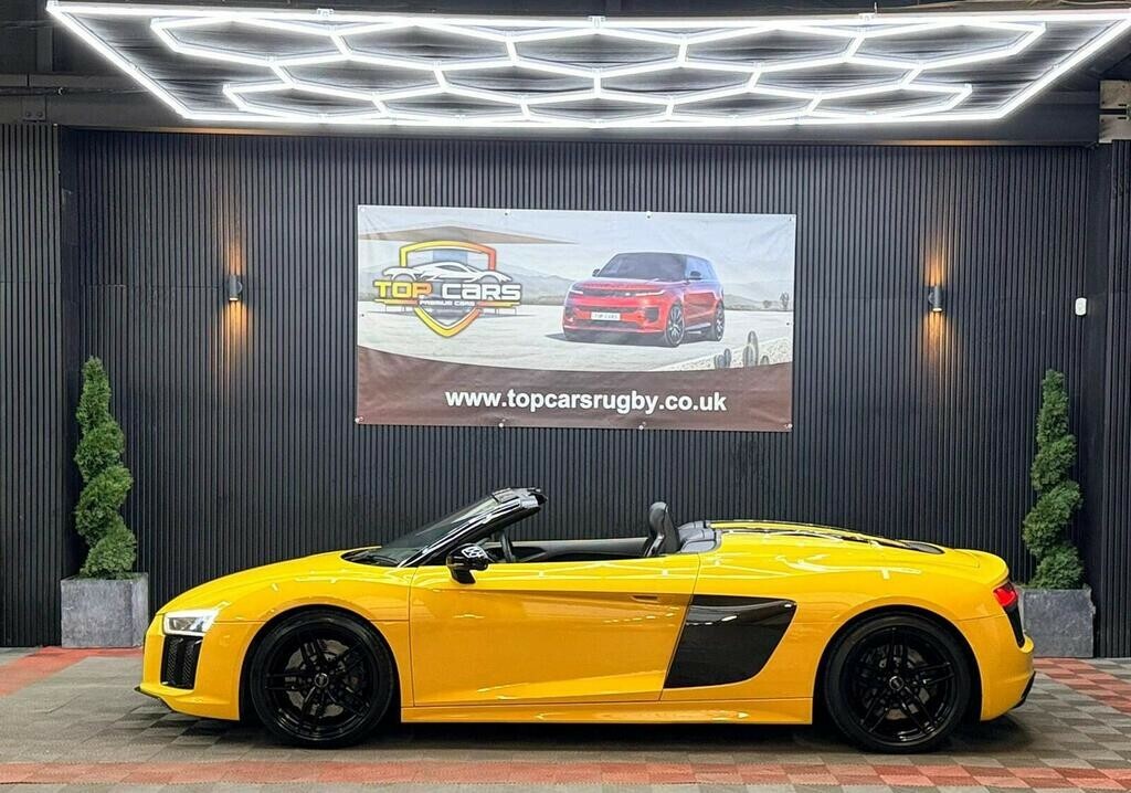 Audi R8 Convertible 5.2 Fsi V10 2017 Yellow